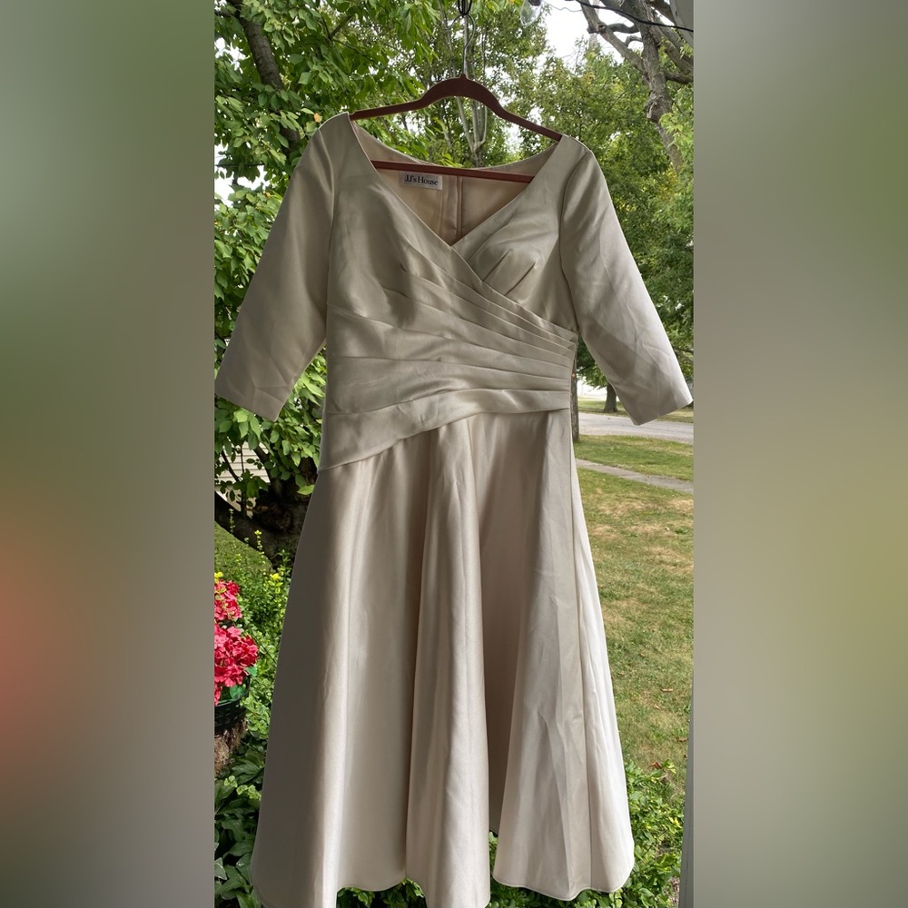 Mother of the Bride Tea Length V Neck Satin Dress - Picture 3 of 12